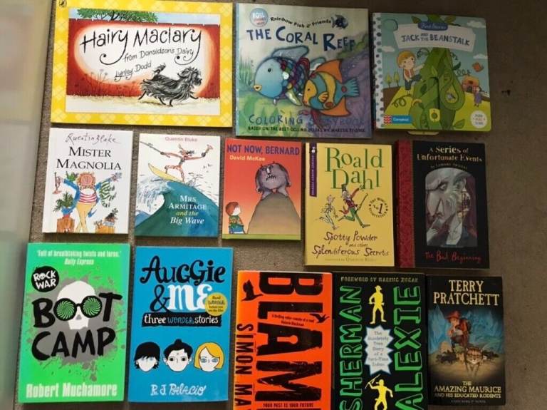 Children's and teenagers books, all at one uniform price