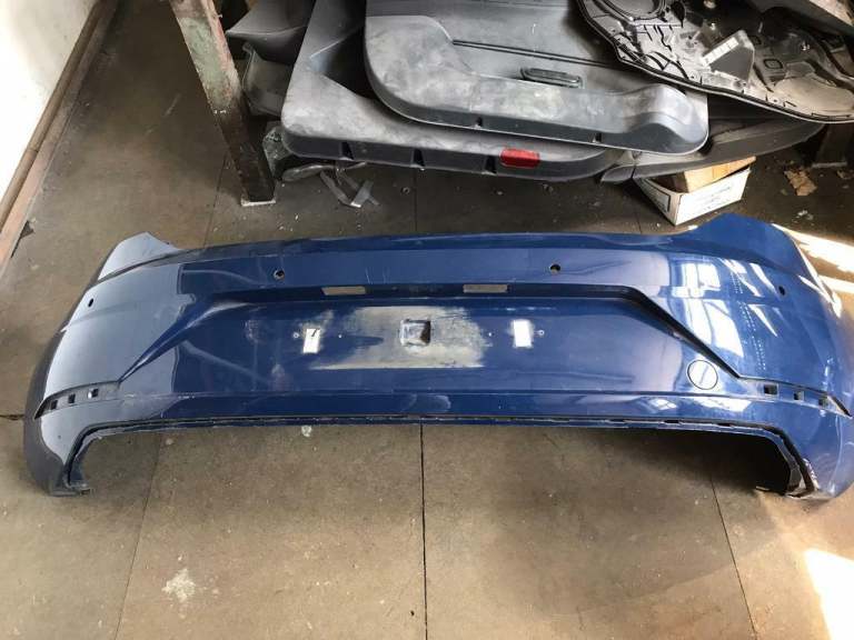 SEAT LEON MK3 FACELIFT REAR BUMPER AND (2017-2019)