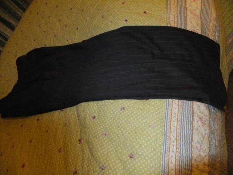 NEW - MEN'S PIN STRIPE TROUSERS by NEXT -32 INCH WAIST - CHARCOAL GREY - SMART SUIT OR BUSINESS WEAR