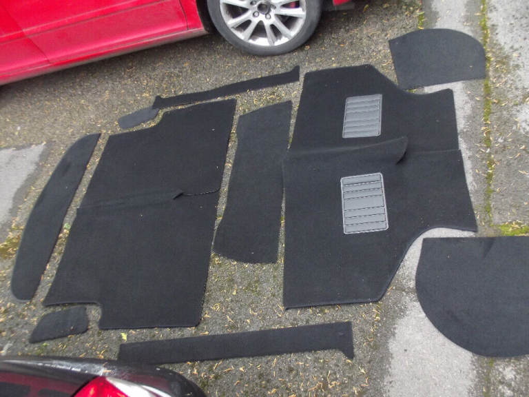 CLASSIC MINI CARPET SETS DOOR CARDS sound deadening