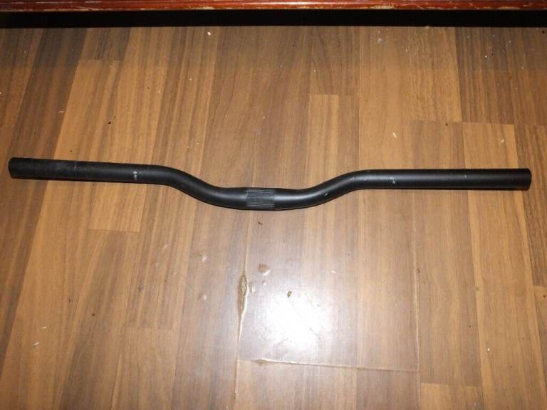 BLACK ALLOY RISER HANDLEBARS (FROM A CARRERA CROSSFIRE)