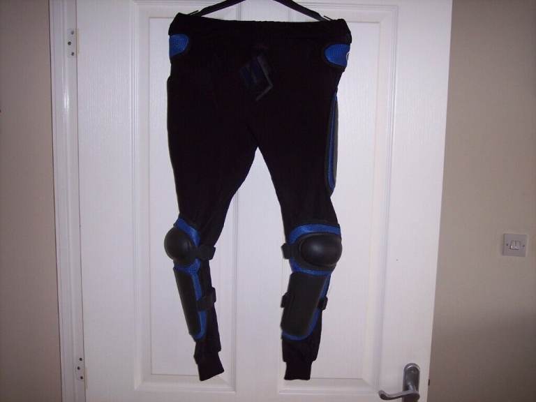 Motocross Armoured Under Trousers Age 11 - 14 M