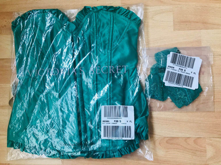 Victoria's Secret Sexy Little Things Green Ribbon-Tie Bustier & Fishnet Thong - S