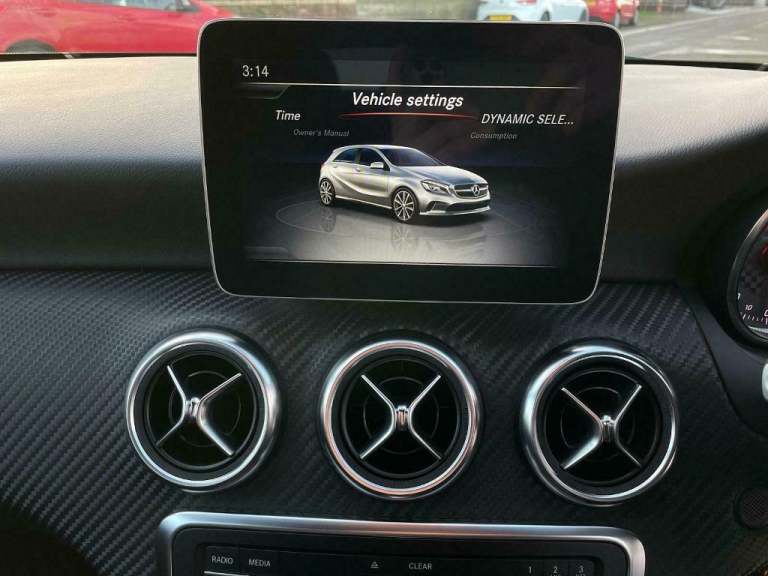 Mercedes-Benz A180d 1.5 CDI AMG Line