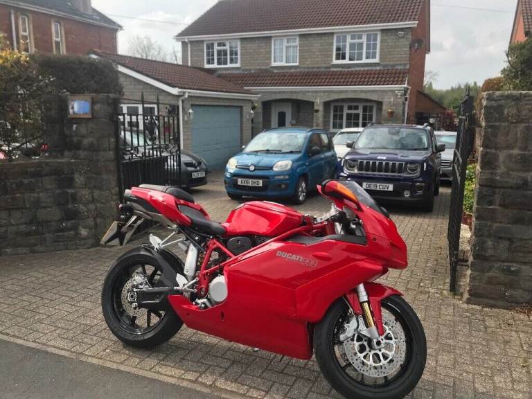 Selling  my Ducati 2005 999 BIPOSTA RED FRAME DEEP SUMP RARE MODEL