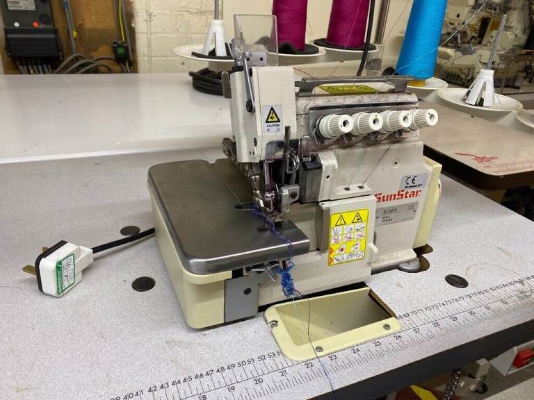 Sunstar overlock sewing machine 