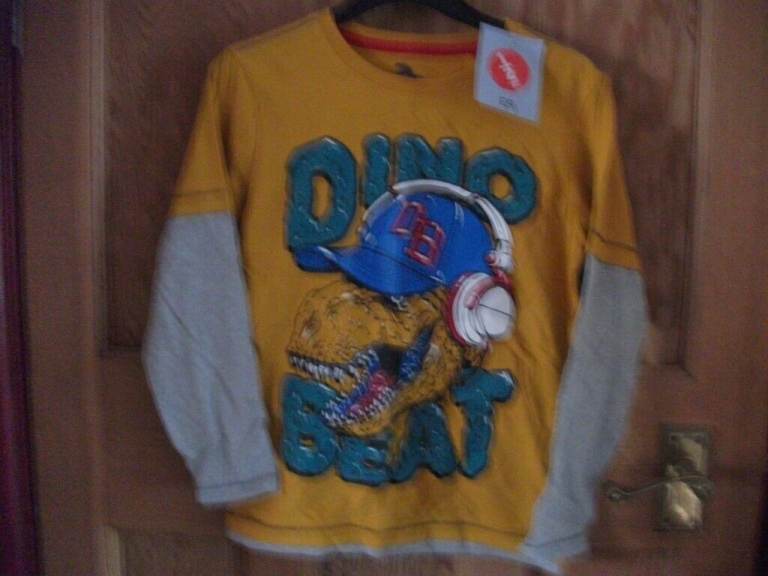 Boys Top Age 7 - NEW