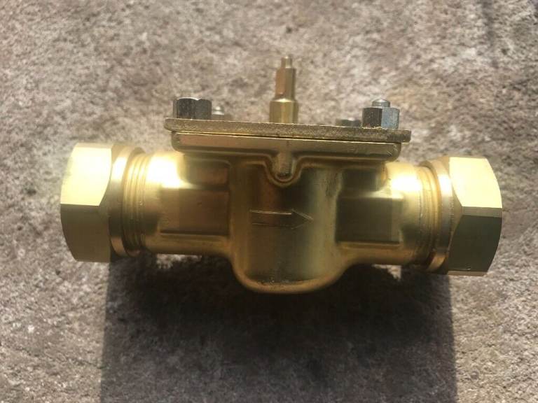 Tower 22mm , 2 Port Valve, Base only. New Never Used. VAL222MV