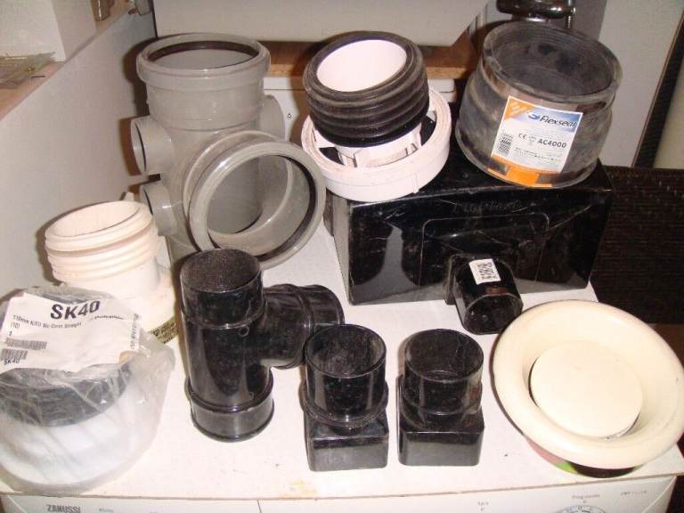 Joblot of Plumbing Connectors For Your DIY Projects