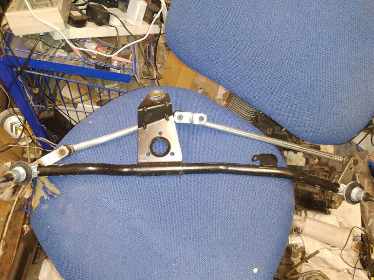 GENUINE MGTF WIPER MOTOR LINKAGE NEW
