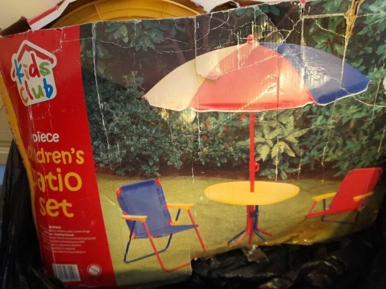 Un used Childs Garden Set