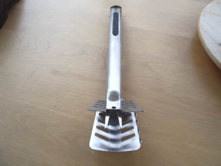Brand new BBQ multi tongs ,stainless steel