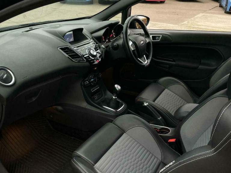 Ford Fiesta 1.6 ( 182ps ) EcoBoost ST 3