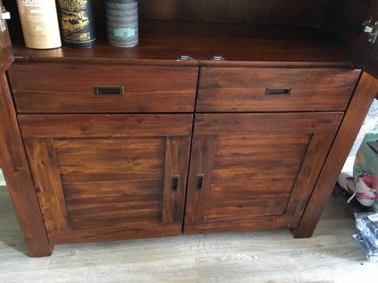 Acacia drinks cabinet 