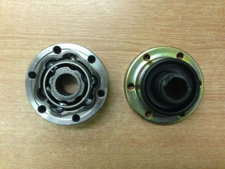Ford Capri 94mm NEW Propshaft Centre CV Joint And High Speed Gaiter