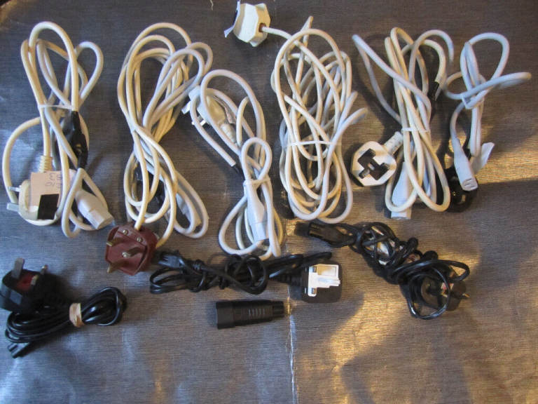 Power Cord UK 3 Pin and PC monitor power cables UK  8 TV Mains