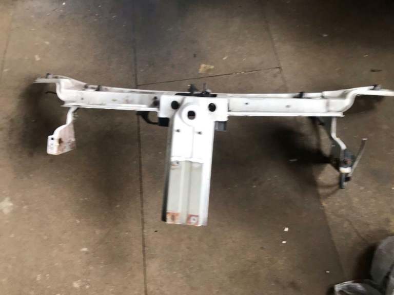 DACIA SANDERO STEPWAY LOGAN FRONT SLAM PANEL RADIATOR SUPPORT (2013-2021)