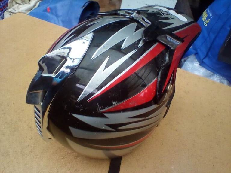 Helmet small 