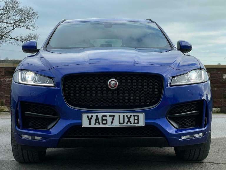 Jaguar F-PACE 2.0d R-Sport Auto AWD 