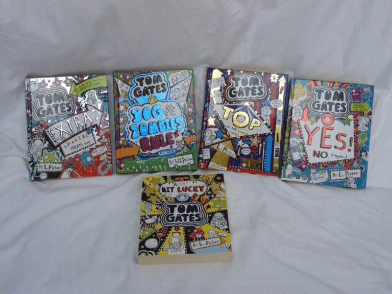 Tom Gates bundle of 5 books REDUCED 