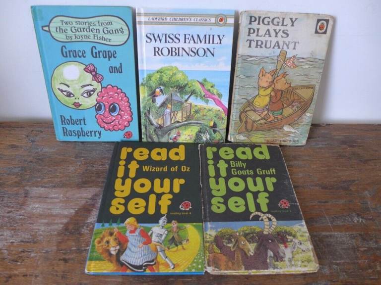 FIVE collectable vintage LADYBIRD books. See titles below.