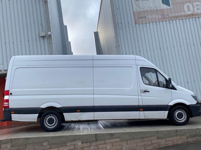 Man and van, Rubbish Removals, Furniture Collections, House Removals, House Clearances, 