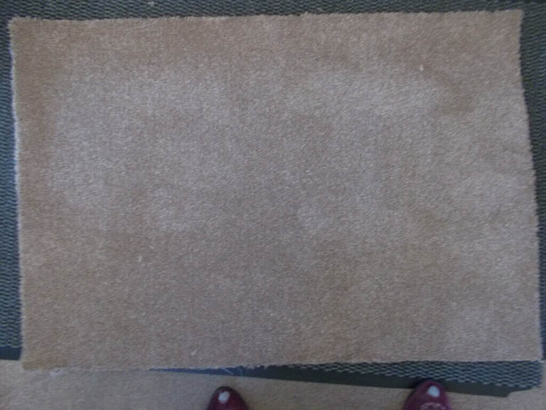 CARPET NEW    OFF CUTS  FROM LAYING  BEIGE  NOT FOAM BACK / 