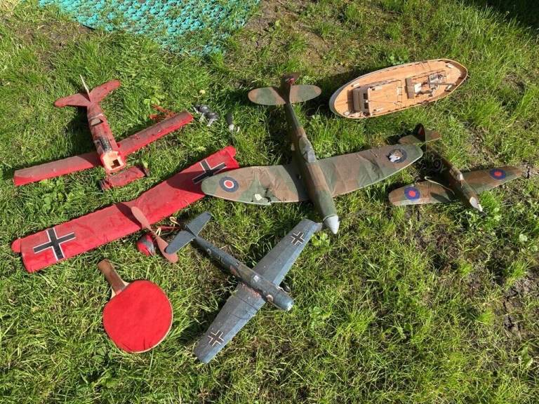 Air-fix Model's , 4 War Planes and a Ship look fantastic hanging from the ceiling 