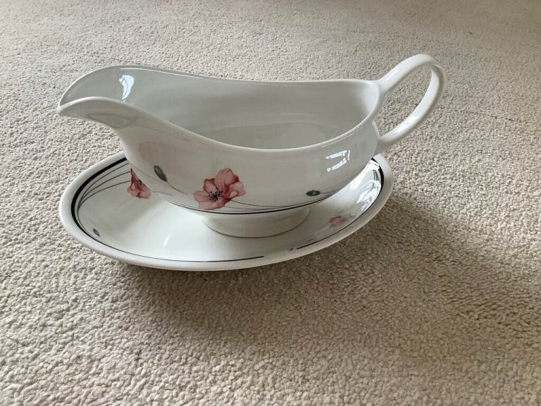 Gravy Boat- Johnson Brothers Somerfield design.