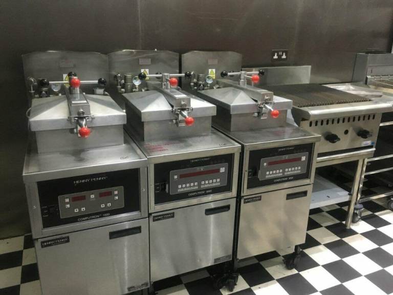 HENNY PENNY GENUINE ORIGINAL USA MADE Chicken pressure Fryer 8000G Computron Gas 