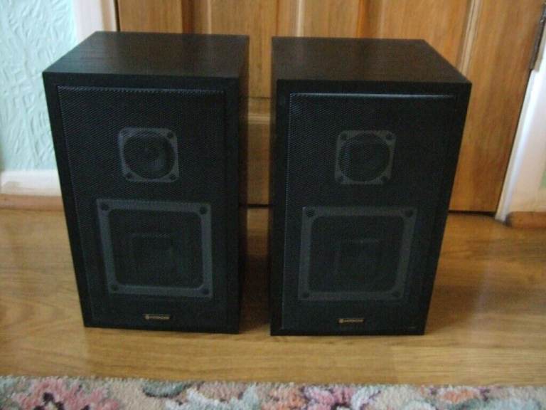 Hitachi Speakers