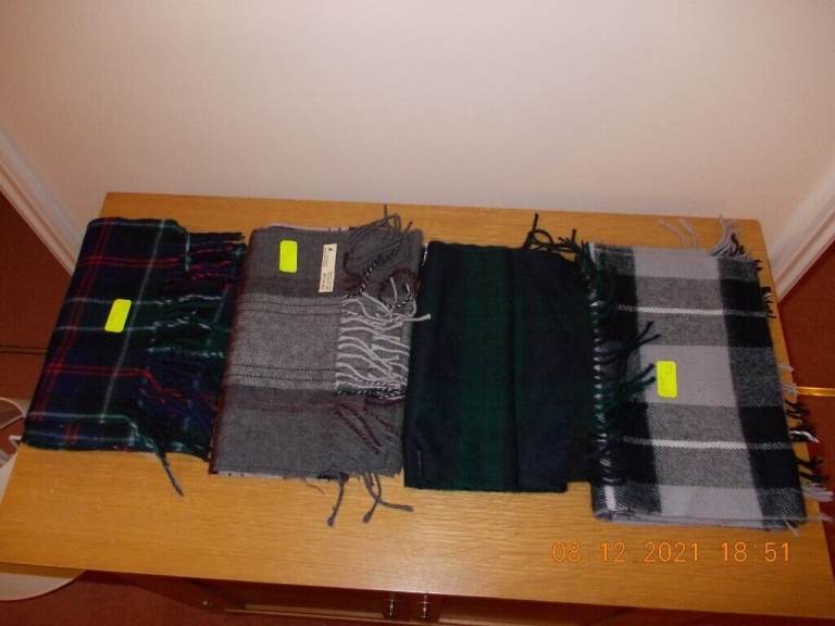 Mens Check Scarves