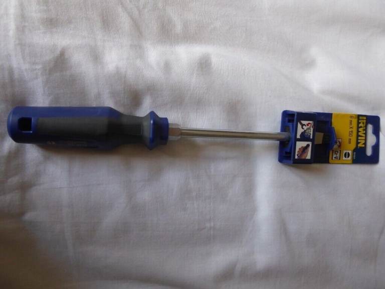 IRWIN SLOTTED SCREWDRIVER 8MM NEW