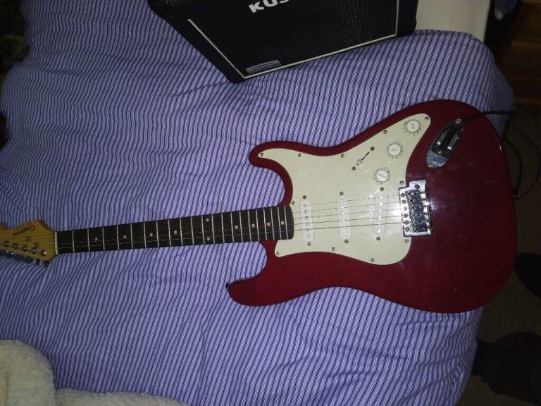 Electric guitar Tanglewood Nevarda FST 32k