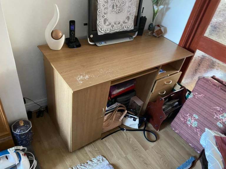 Oakwood Desk / draw / filing unit