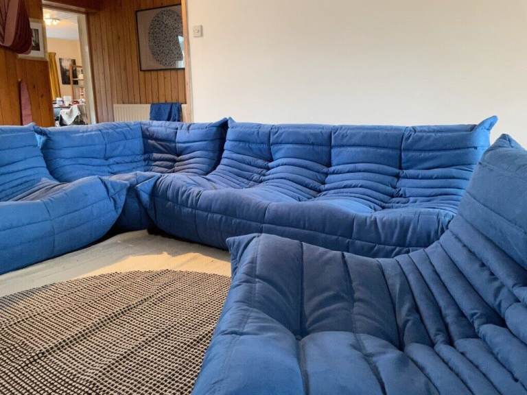 LIGNE ROSET TOGO 5 PIECE SET IN BLUE MICROFIBRE [990]