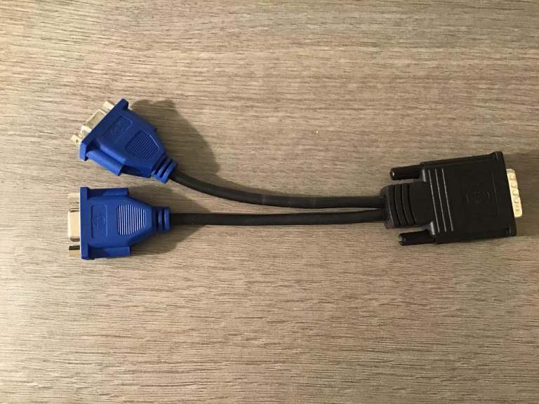 Monitor VGA dual splitter cable