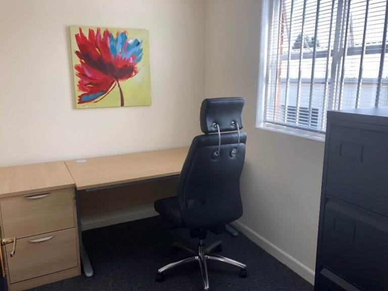 OFFICES /STORAGE/DOCUMENT STORAGE/PARKING/MAIL LINK/SHORT TERM LETS SUTTON COLDFIELD LOCATION