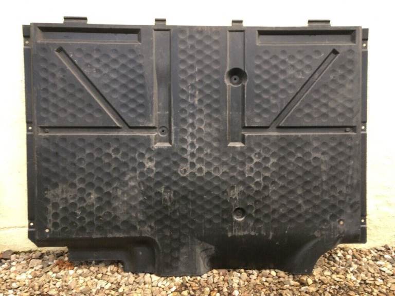 Smart Roadster Undertray rear section excellent condition