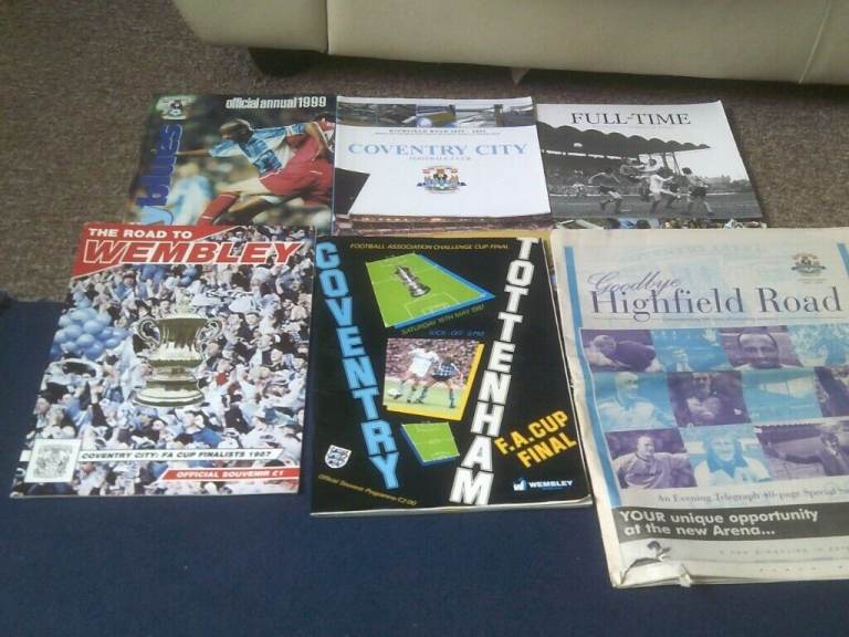 6 MIXED COVENTRY CITY FOOTBALL ITEMS  BOOKS   PAPER   PROGRAMMES  