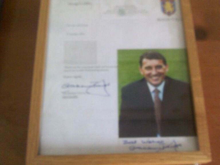 GRAHAM TAYLOR SIGNED LETTER + SIGNED PHOTO    FRAMED   ASTON VILLA FOOTBALL CLUB