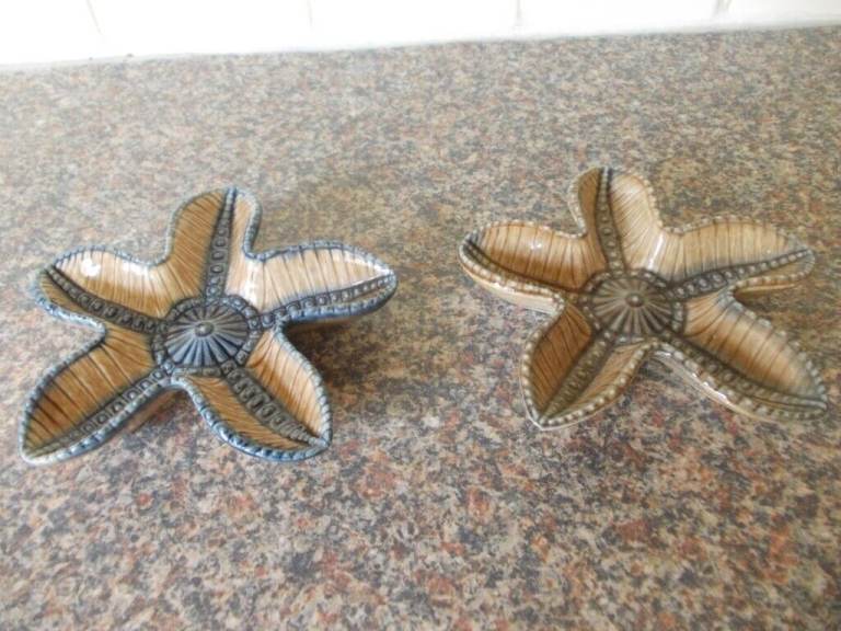 Two pieces of Wade china very good condition