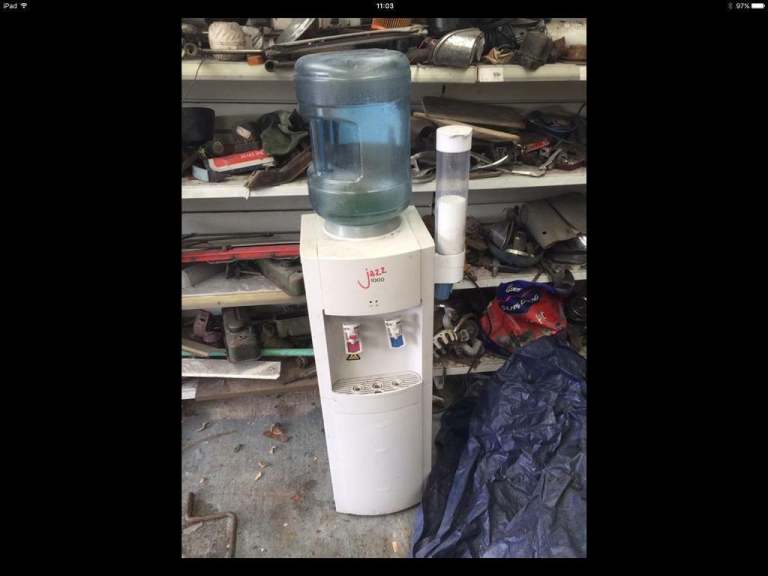 Hot And cold water cooler with bottle and refill caps suit car sales, garage etc 
