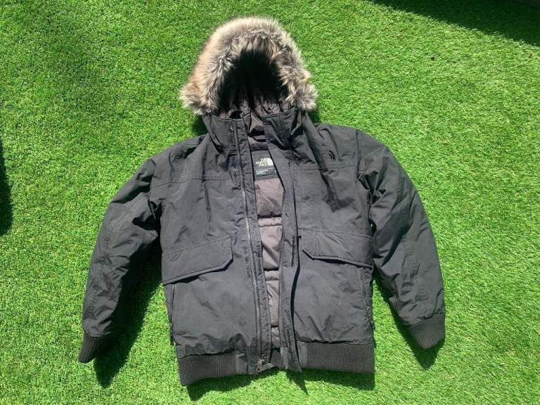 Boys The North Face down jacket age 13-15