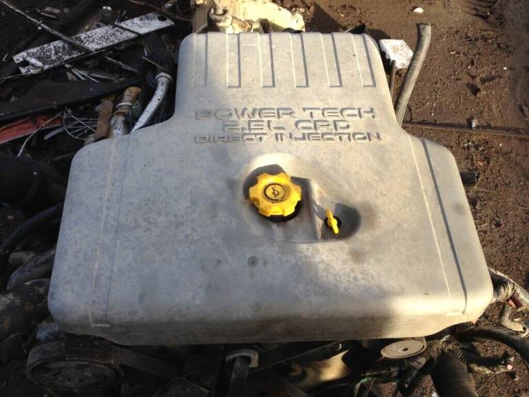 JEEP 4X4 COMPLETE ENGINE AND 4X4 BOX 2.5 CRD 2007 LOW MILES 