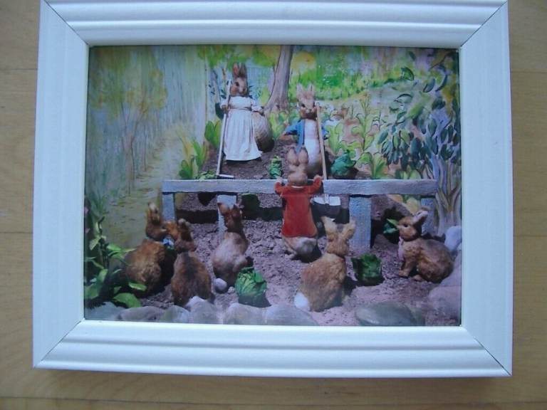 IDEAL GIFT FRAMED 8X6 BEATRIX POTTER SET OF 3 PICTURE (NEW)  
