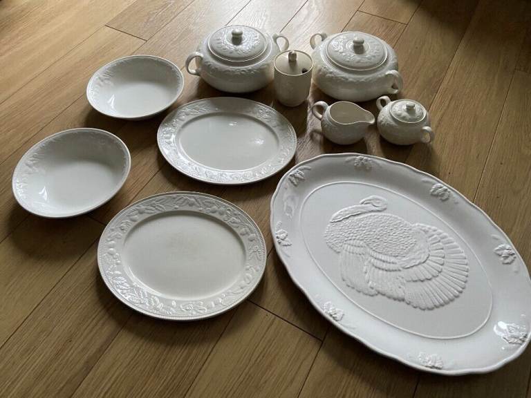 Crockery - Serveware