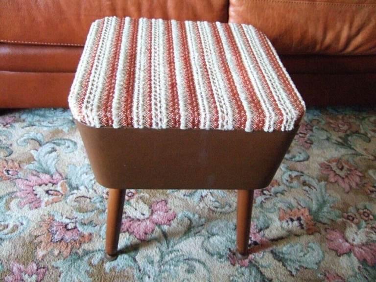 Knitting Craft box stool