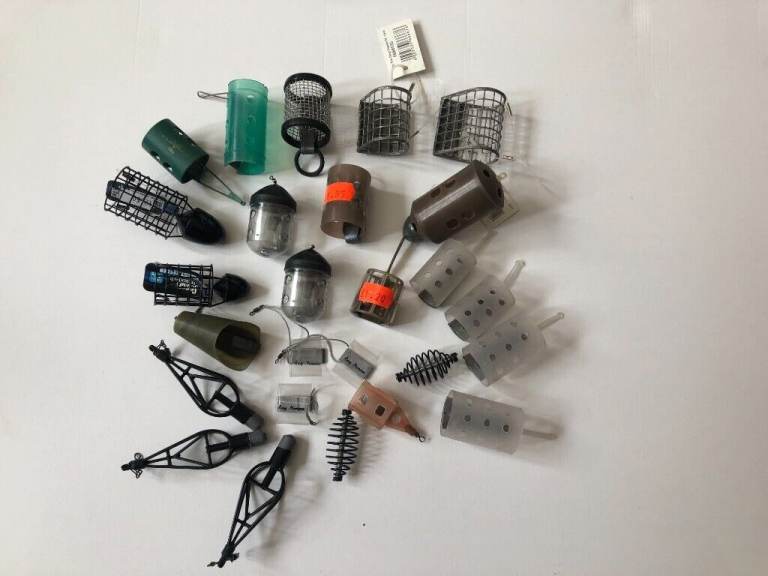 New - Boxed Assortment of 26 Mixed Feeders for Fishing