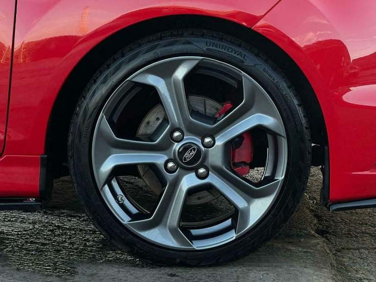 Ford Fiesta 1.6 ( 182ps ) EcoBoost ST 2